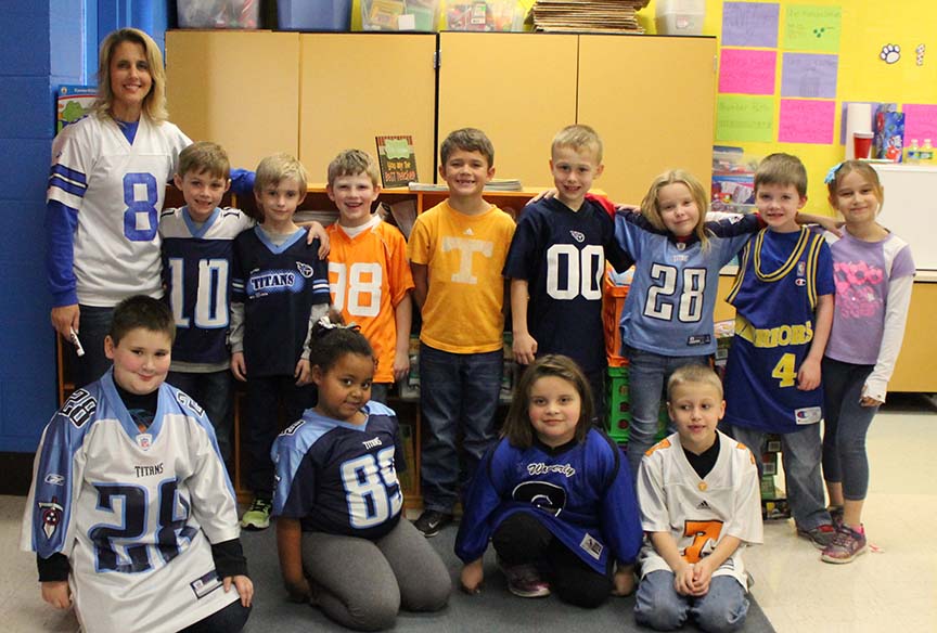 Jersey  Spirit week outfits, Sports day outfit, Jersey day